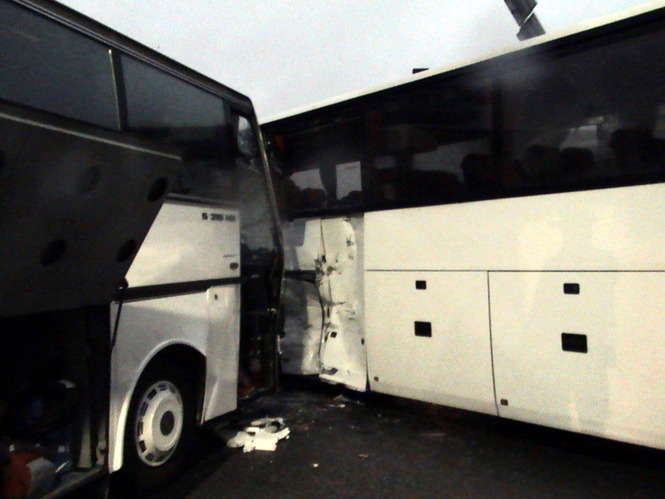Wypadek autokaru z pielgrzymami w Małęczynie pod Radomiem