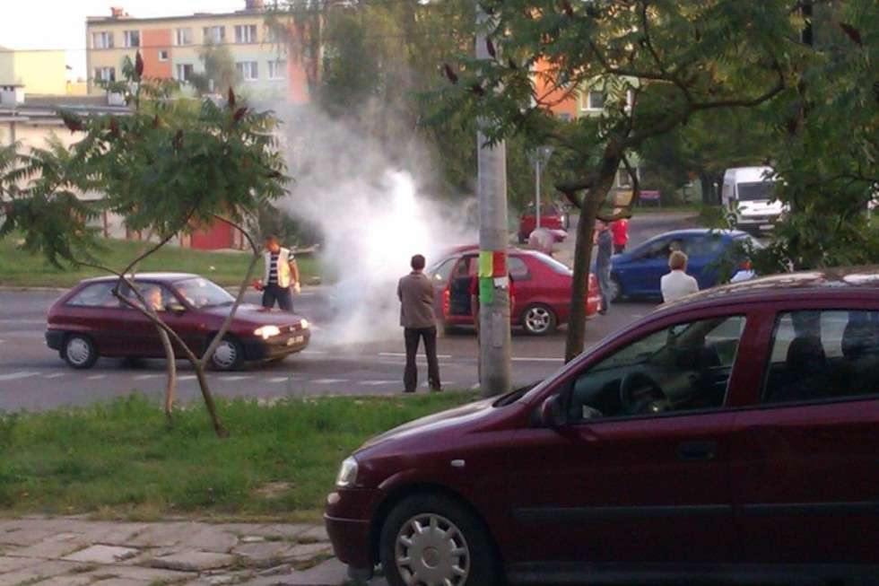  Wypadek na ul. Orkana (zdjęcia) (zdjęcie 7) - Autor: Katarzyna B