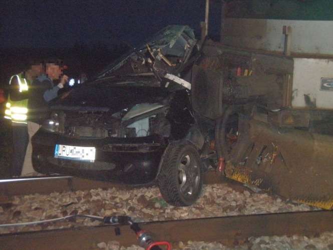 Stara Wieś: Wypadek na przejeździe kolejowym