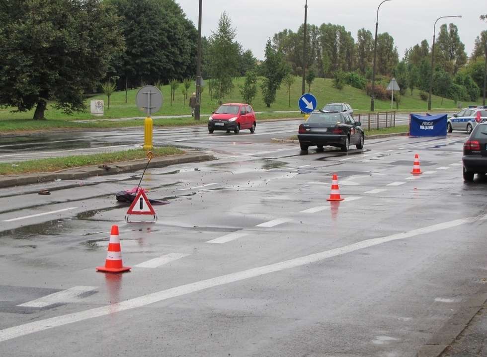  Wypadek na Filarertów (zdjęcia) (zdjęcie 4) - Autor: Fotonews / MM Lublin