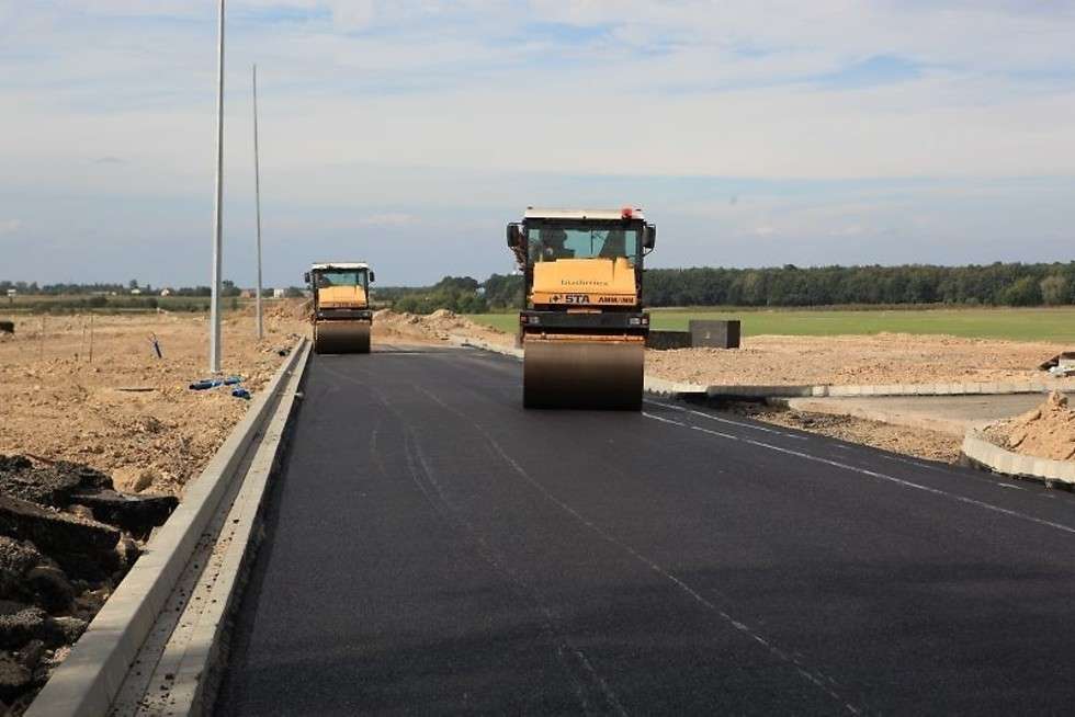  Kończy się budowa lotniska (zdjęcie 4) - Autor: portlotniczy.lublin.pl