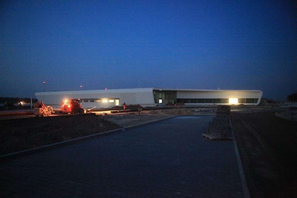  Lotnisko Lublin: Budują chodniki i parkingi (zdjęcie 14) - Autor: Port Lotniczy Lublin