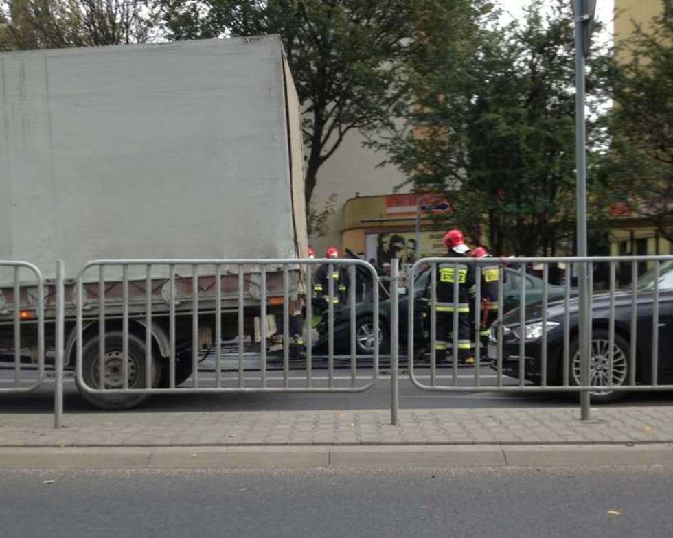  Samochód spłonął na ul. Krańcowej w Lublinie (zdjęcie 8) - Autor: Sylvo