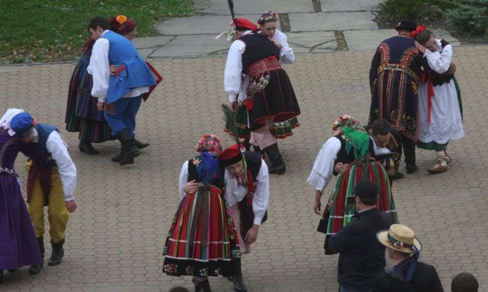  Tańce ludowe w Lublinie (zdjęcie 7) - Autor: Wojciech Nieśpiałowski