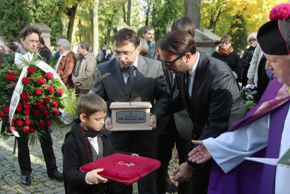  Pogrzeb Jausza Winiarskiego (zdjęcie 2) - Autor: Maciej Kaczanowski