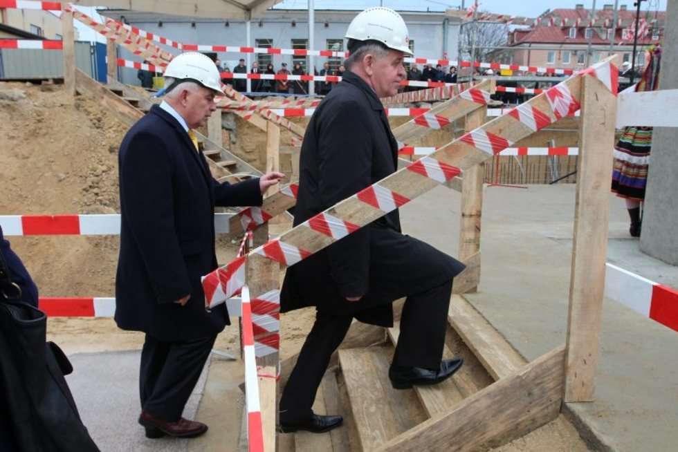  Budowa nowego skrzydła Galerii Olimp oficjalnie rozpoczęta (zdjęcie 19) - Autor: Wojciech Nieśpiałowski