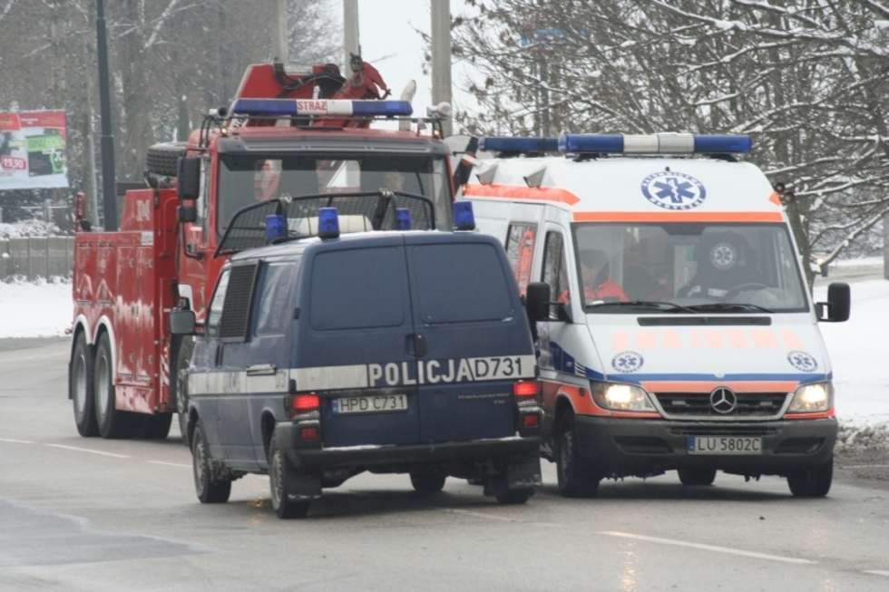  Wypadek na ul. Diamentowej w Lublinie (zdjęcie 6) - Autor: Hubert Głos