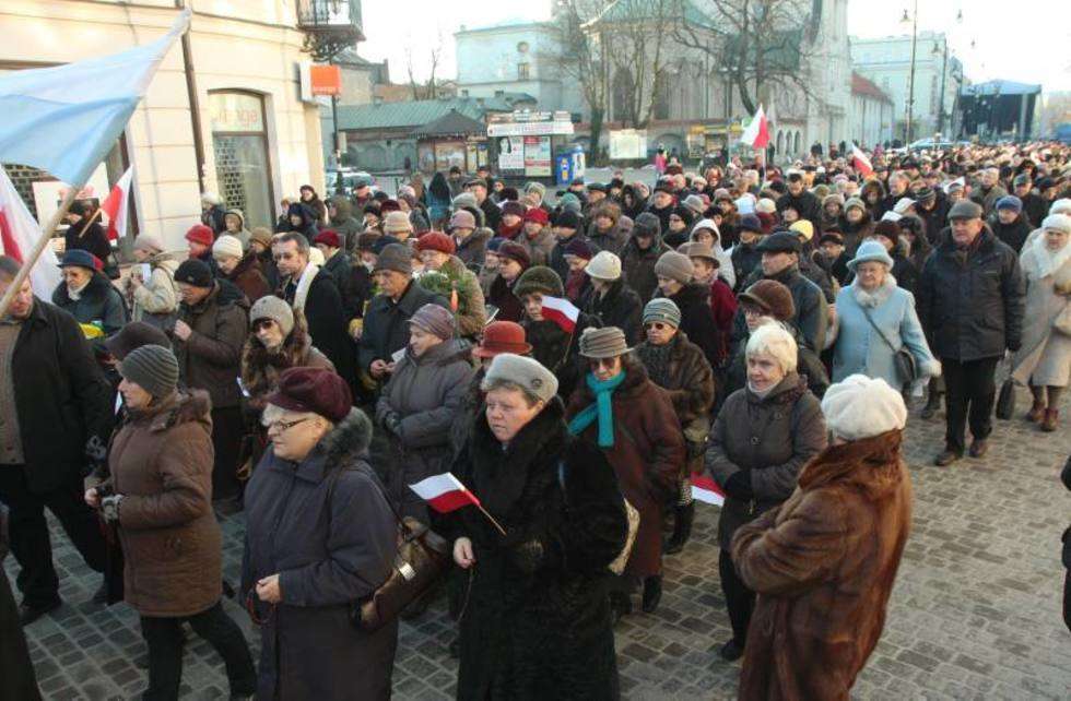  Marsz Krucjaty Różańcowej w centrum Lublina (zdjęcie 12) - Autor: Maciej Kaczanowski