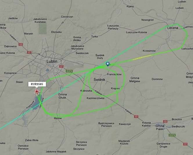 Samolot Ryanair z Dublina z problemami wylądował w Świdniku 
