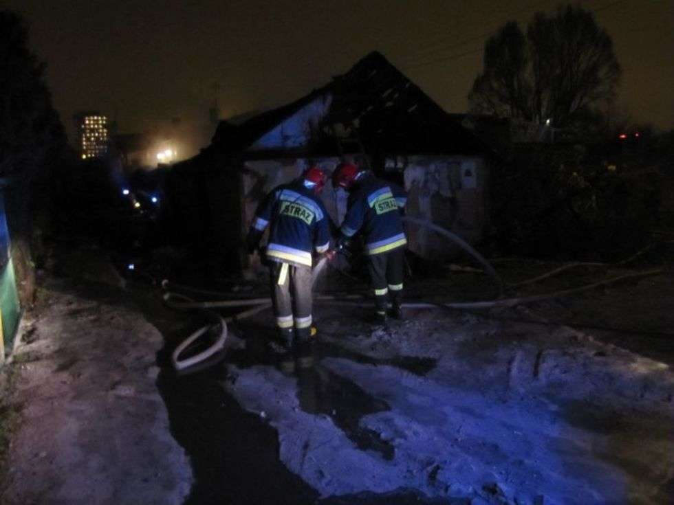  Pożar budynku przy ul. Wapiennej (zdjęcie 3) - Autor: Fotonews / MM Lublin