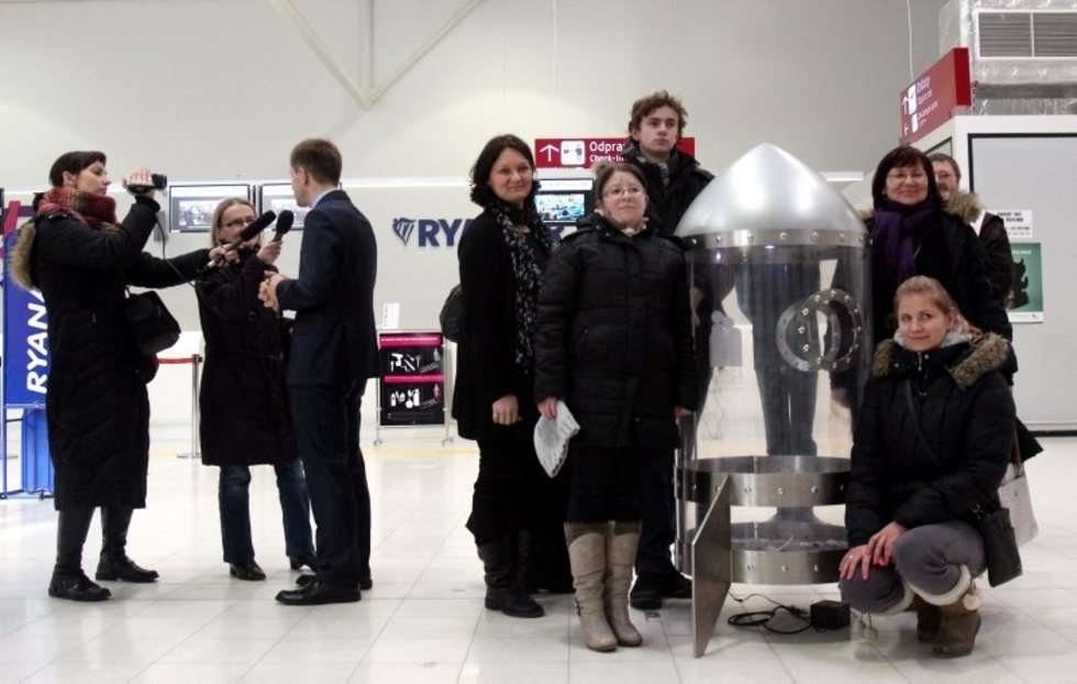  Odsłonięcie rakiety Małego Księcia na Lotnisku (zdjęcie 5) - Autor: Dorota Awiorko - Klimek
