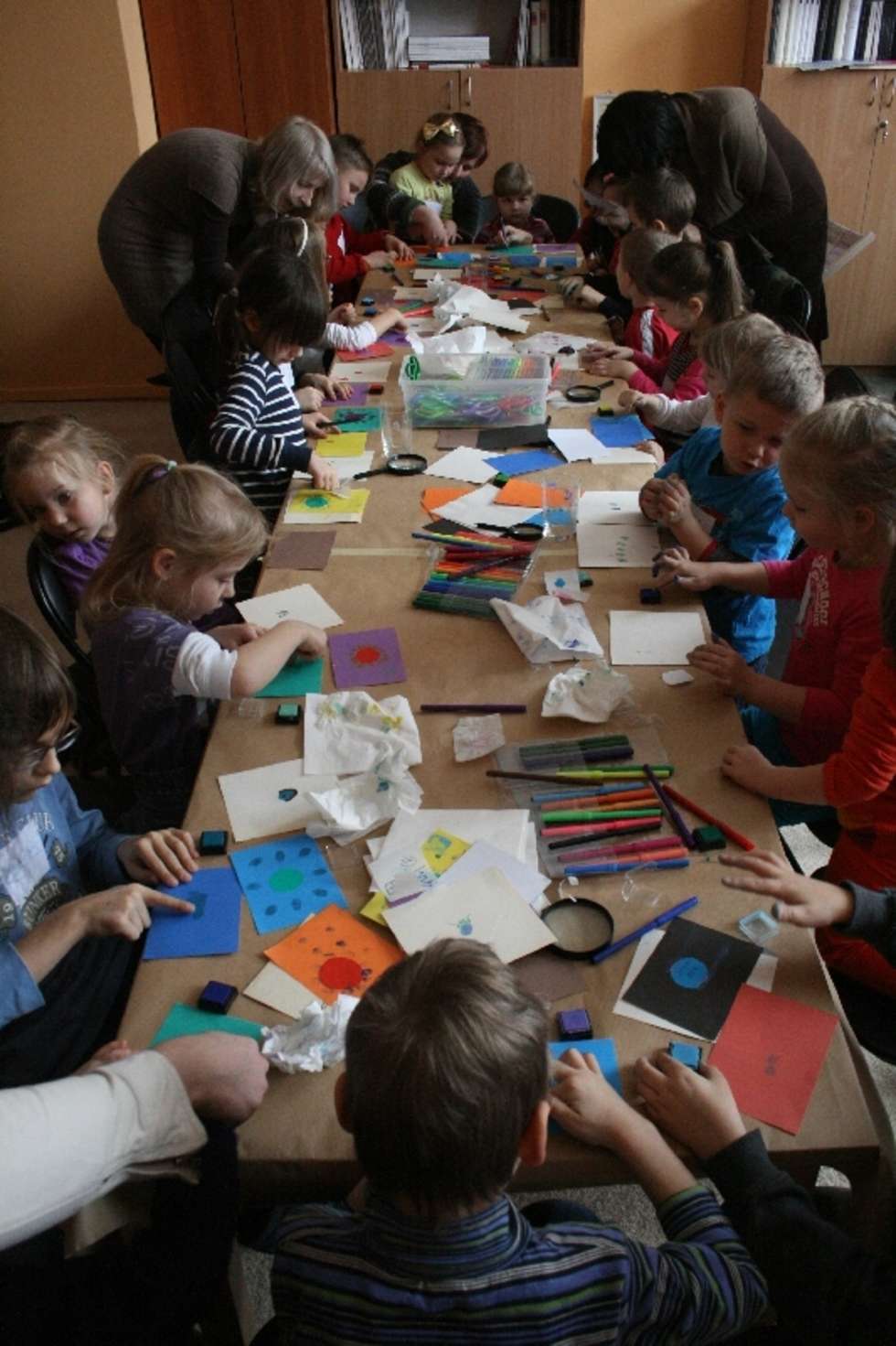  Warsztaty twórcze dla dzieci w Galerii Labirynt (zdjęcie 6) - Autor: Paweł Buczkowski