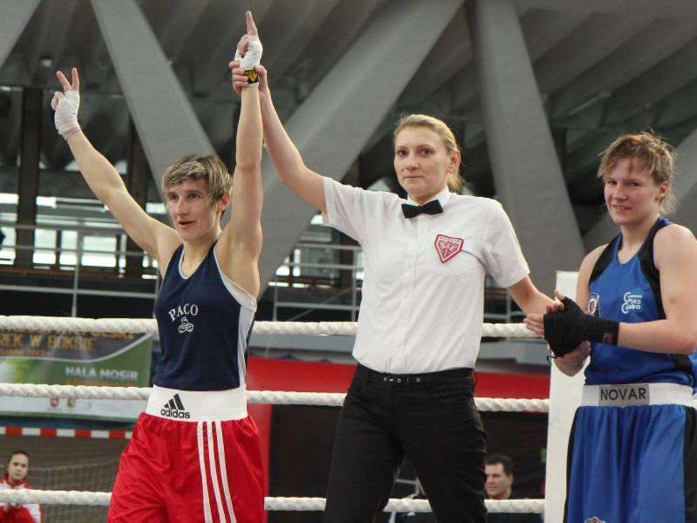  Karolina Michalczuk mistrzynią Polski w boksie! (zdjęcie 15) - Autor: Maciej Kaczanowski