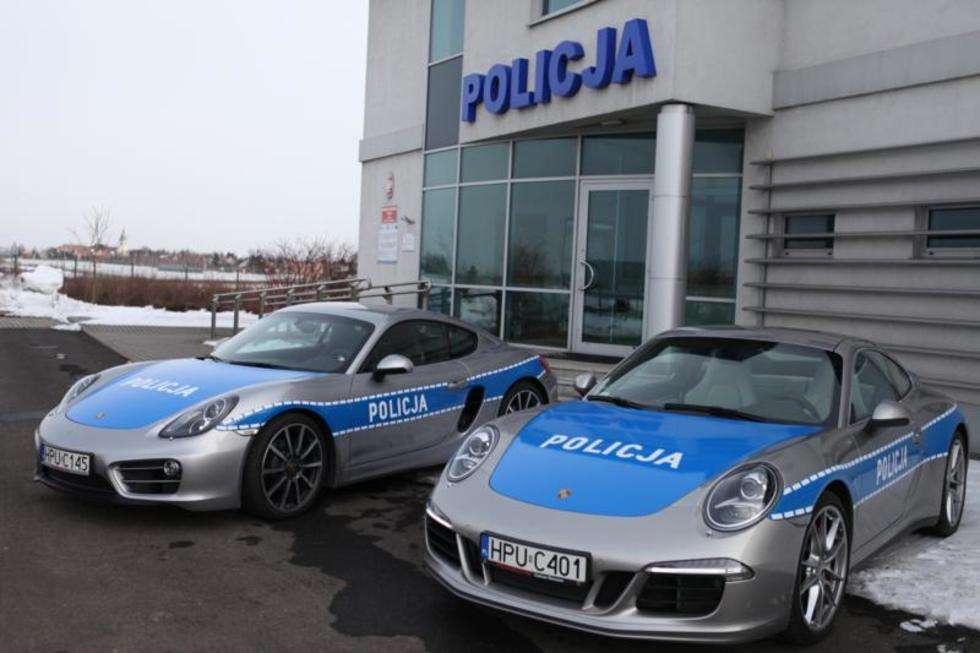  Policyjne porsche (zdjęcie 10) - Autor: KWP w Poznaniu
