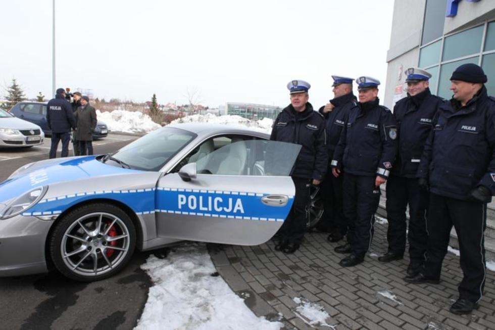  Policyjne porsche (zdjęcie 2) - Autor: KWP w Poznaniu