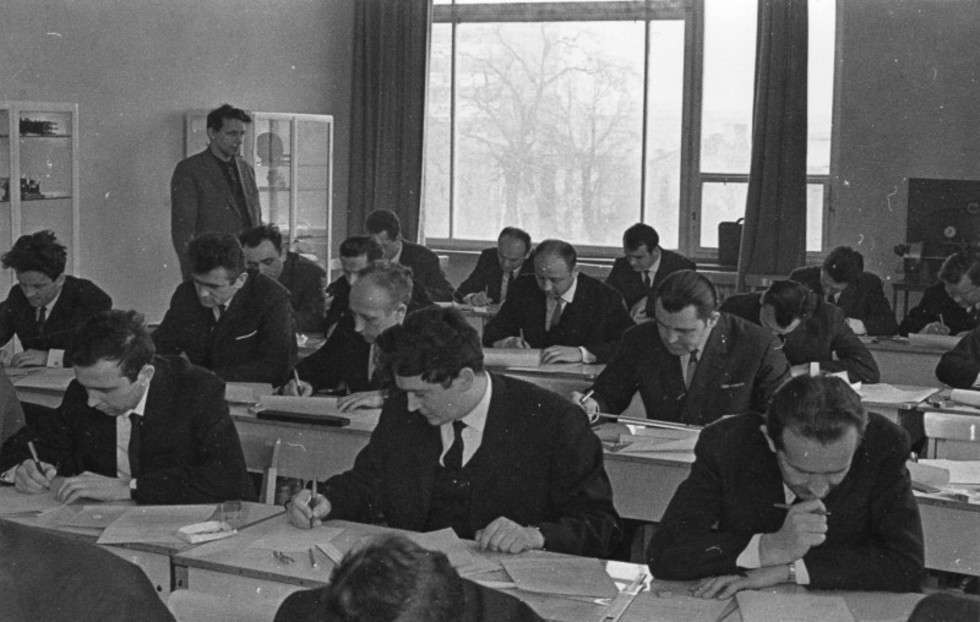  Egzamin dyplomowy (rok akad. 1969/70)