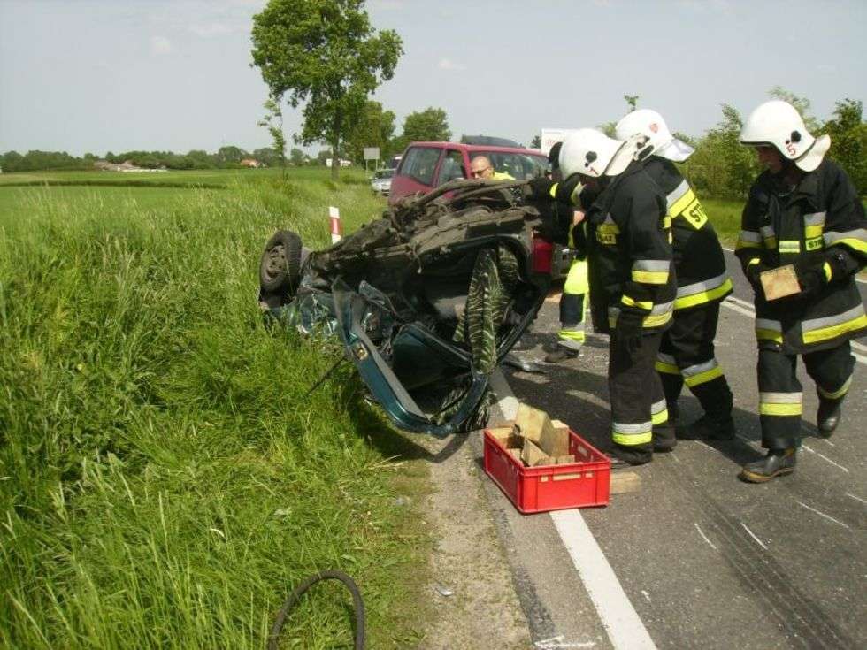  Wypadek w Tomaszowicach (zdjęcie 4) - Autor: Marek Wieczerzak