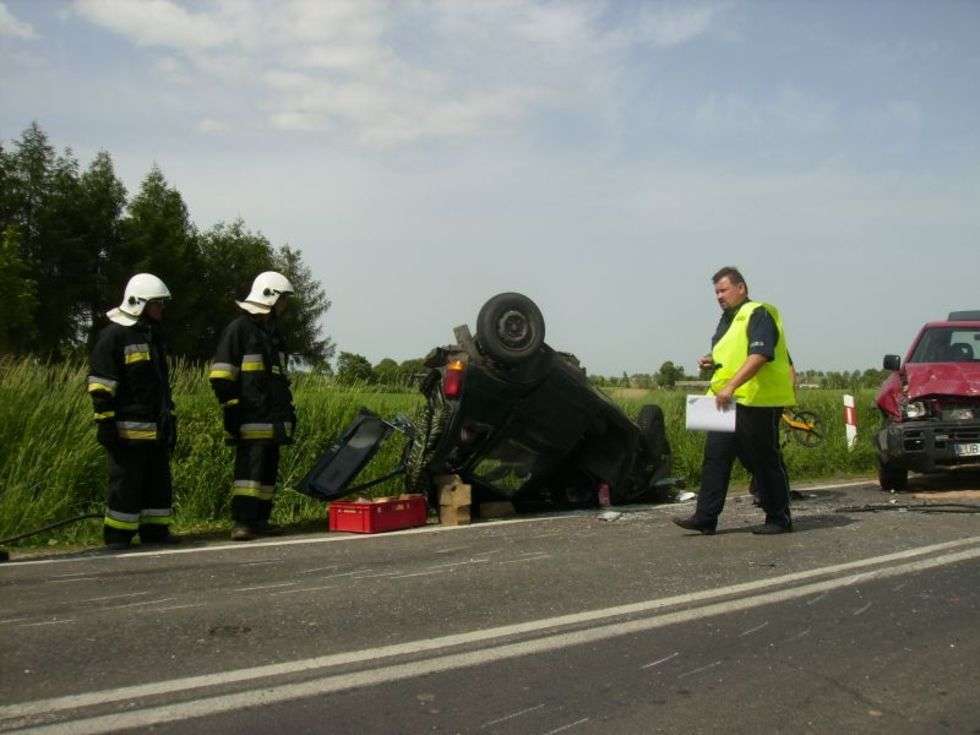  Wypadek w Tomaszowicach (zdjęcie 5) - Autor: Marek Wieczerzak