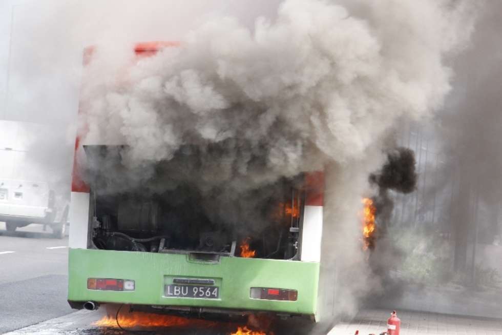 Pożar autobusu MPK w Lublinie (zdjęcie 1) - Autor: Dariusz Semeniuk
