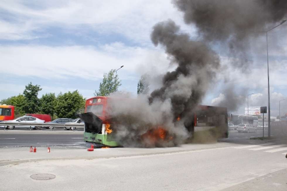  Pożar autobusu MPK w Lublinie (zdjęcie 2) - Autor: Dariusz Semeniuk