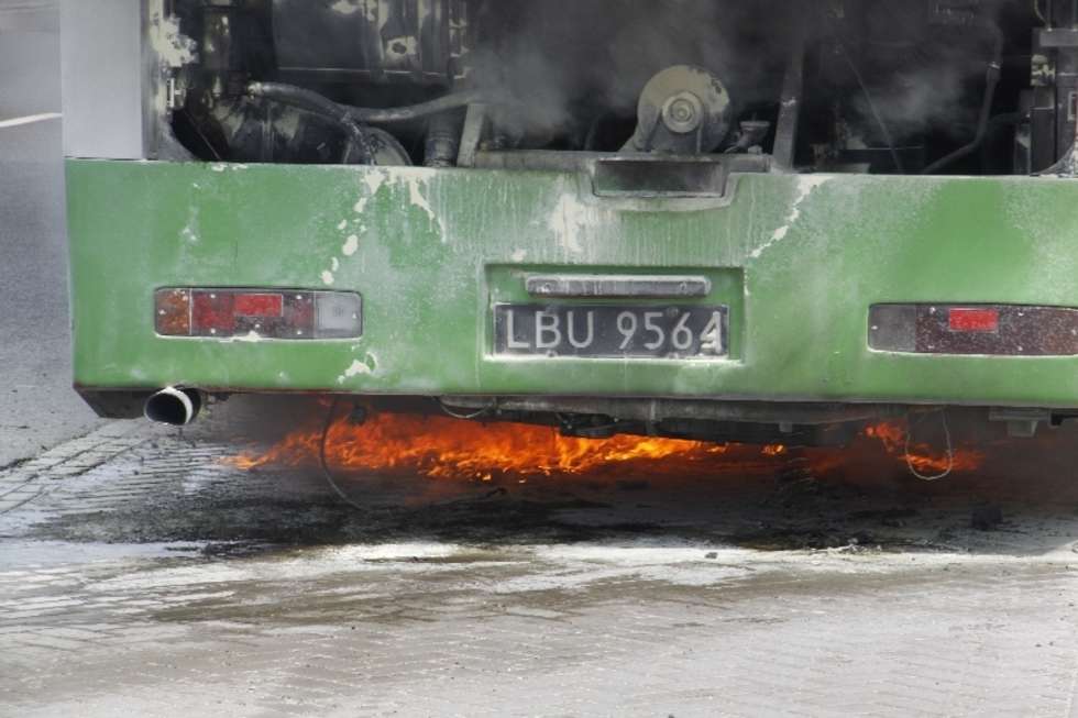  Pożar autobusu MPK w Lublinie (zdjęcie 4) - Autor: Dariusz Semeniuk