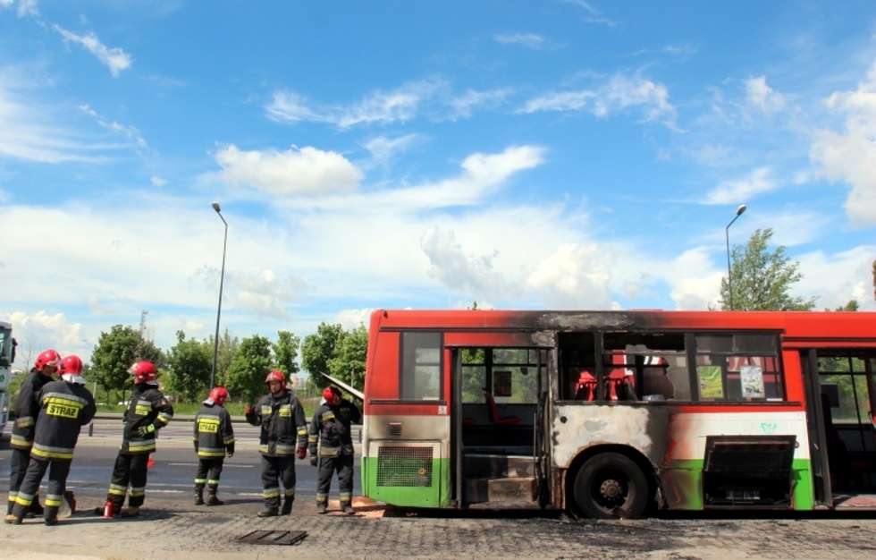  Pożar autobusu MPK w Lublinie (zdjęcie 9) - Autor: Dorota Awiorko-Klimek