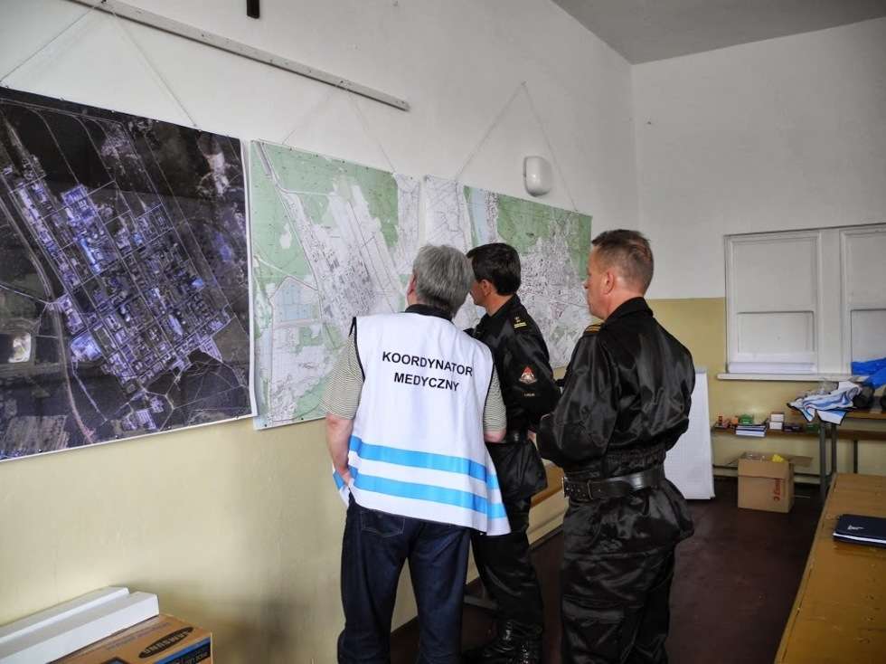  Strażacy ćwiczą na wypadek katastrofy (zdjęcie 2) - Autor: Tomasz Baran / KW PSP Lublin