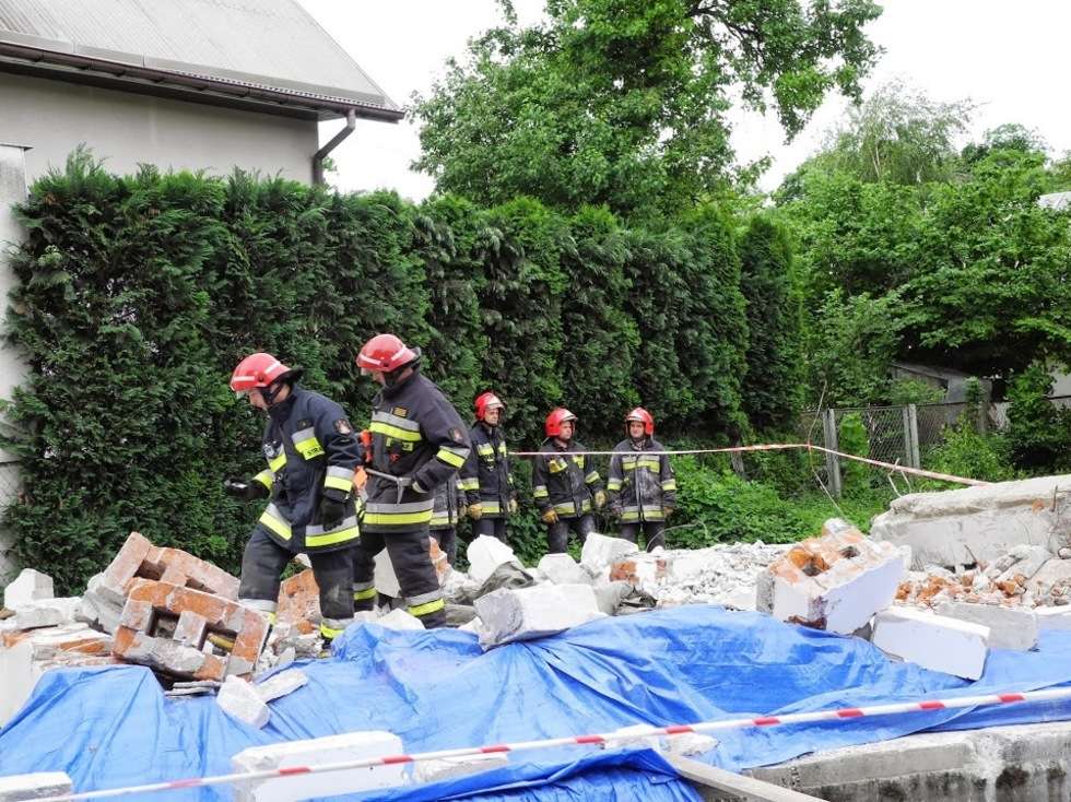  Strażacy ćwiczą na wypadek katastrofy (zdjęcie 6) - Autor: Tomasz Baran / KW PSP Lublin