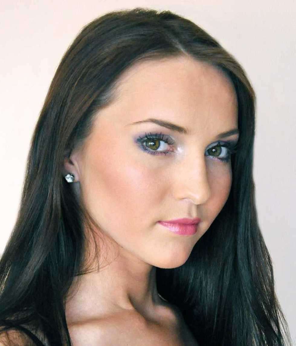  Agata Karamon, 21 lat, 170 cm,85/58/89, SMS: MODART.5 