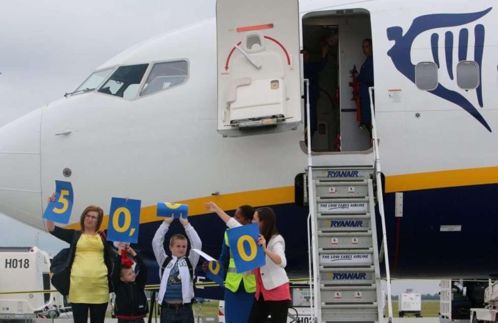  Pani Agnieszka - 50 tys. pasażerką Ryanair w PLL  - Autor: Dorota Awiorko -Klimek
