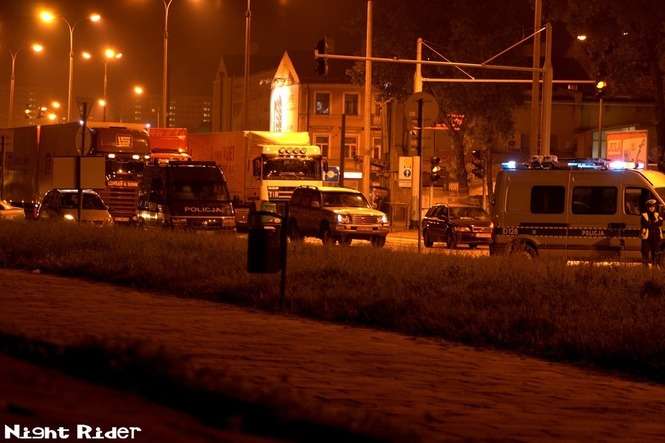 Pożar samochodu na al. Tysiąclecia w Lublinie - Autor: Night Rider