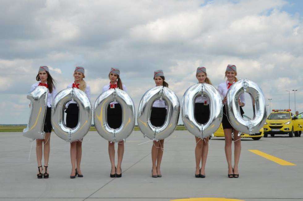  100 000 pasażer Portu Lotniczego Lublin (zdjęcie 3) - Autor: Port Lotniczy Lublin