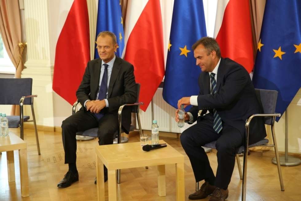  Premier Donald Tusk w Puławach (zdjęcie 9) - Autor: Maciej Kaczanowski