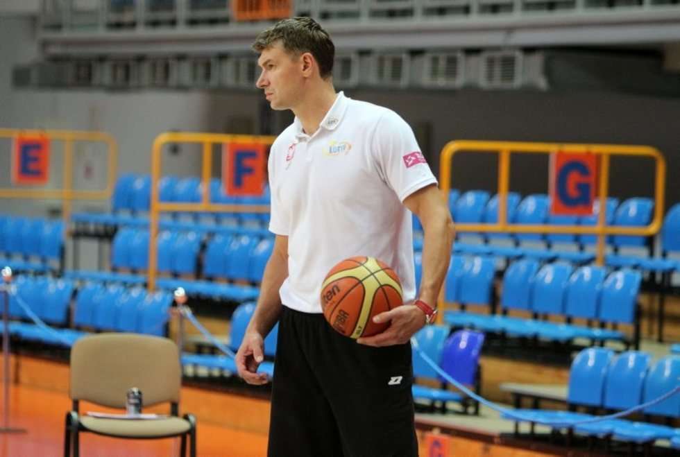  Koszykówka - trening Reprezentacji Polski w hali Globus (zdjęcie 10) - Autor: Wojciech Nieśpiałowski