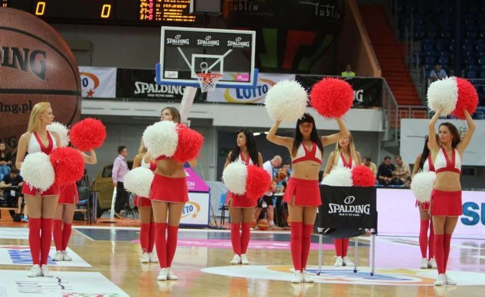  Czirliderki na turnieju koszykówki w Lublinie (zdjęcie 21) - Autor: Wojciech Nieśpiałowski