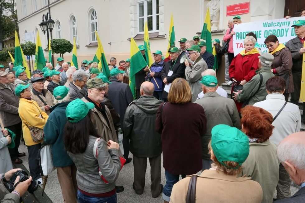 Protest działkowców w Lublinie (zdjęcie 18) - Autor: Wojciech Nieśpiałowski