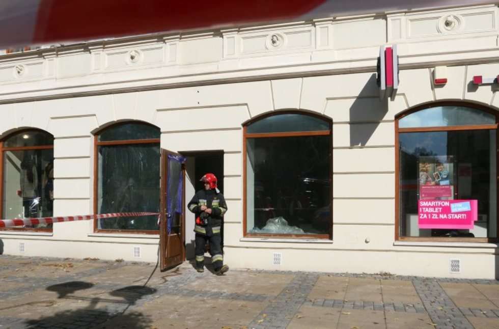  Pożar w budynku hotelu Europa w Lublinie (zdjęcie 12) - Autor: Wojciech Nieśpiałowski