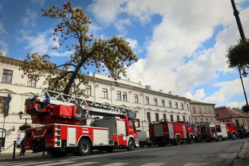  Pożar w budynku hotelu Europa w Lublinie (zdjęcie 3) - Autor: Wojciech Nieśpiałowski