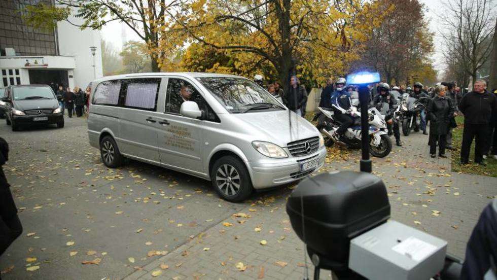  Pogrzeb policjanta w Lublinie (zdjęcie 13) - Autor: Maciej Kaczanowski