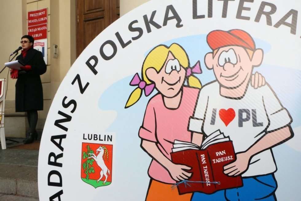  Zakończenie akcji „Kwadrans z polską literaturą klasyczną” (zdjęcie 2) - Autor: Wojciech Nieśpiałowski