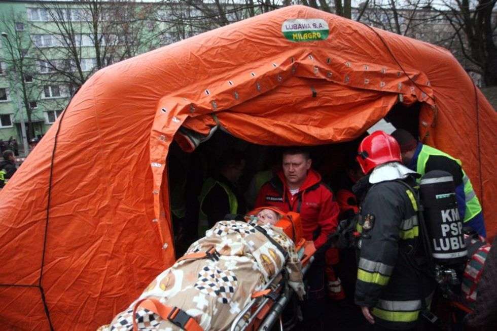  Ćwiczenia ratunkowe w Szpitalu Kolejowym (zdjęcie 4) - Autor: Jacek Świerczyński
