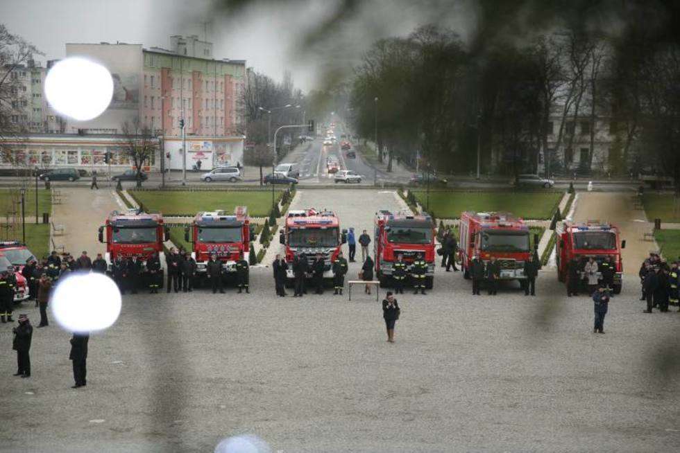  27 samochodów dla strażaków-ochotników (zdjęcie 9) - Autor: Maciej Kaczanowski