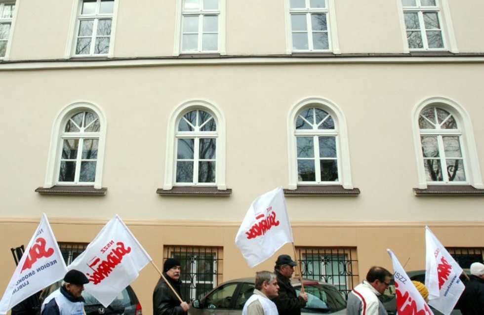  Pikieta Solidarności w obronie związkowca  (zdjęcie 11) - Autor: Dorota Awiorko - Klimek