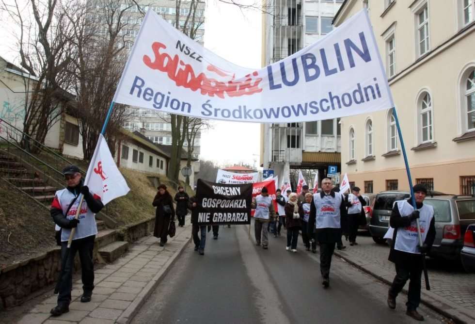  Pikieta Solidarności w obronie związkowca  (zdjęcie 14) - Autor: Dorota Awiorko - Klimek