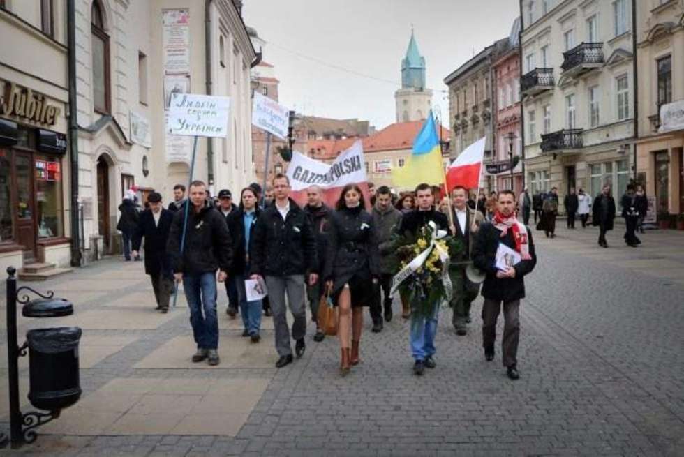  Lublin - marsz poparcia dla Ukrainy (zdjęcie 7) - Autor: Wojciech Nieśpiałowski