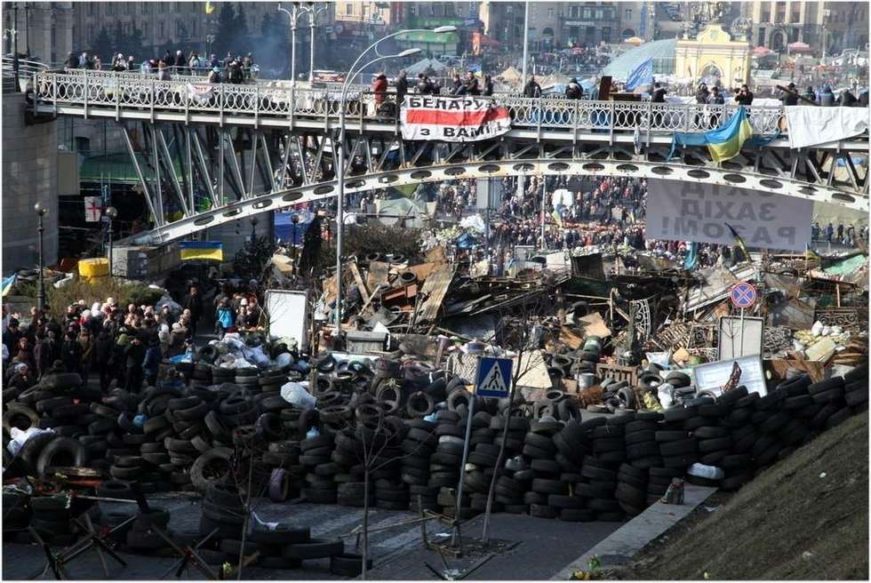  Plac Niepodległości w Kijowie na Ukrainie. Zdjęcia z Majdanu (zdjęcie 7) - Autor: Maks Skrzeczkowski
