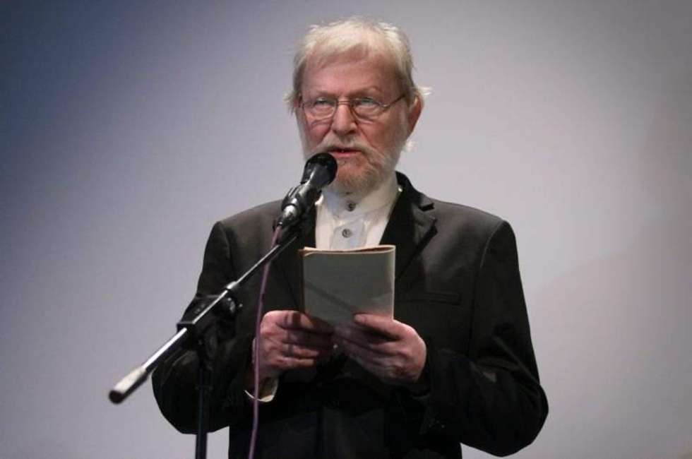  Wspólne czytanie poematu Czechowicza (zdjęcie 5) - Autor: Wojciech Nieśpiałowski