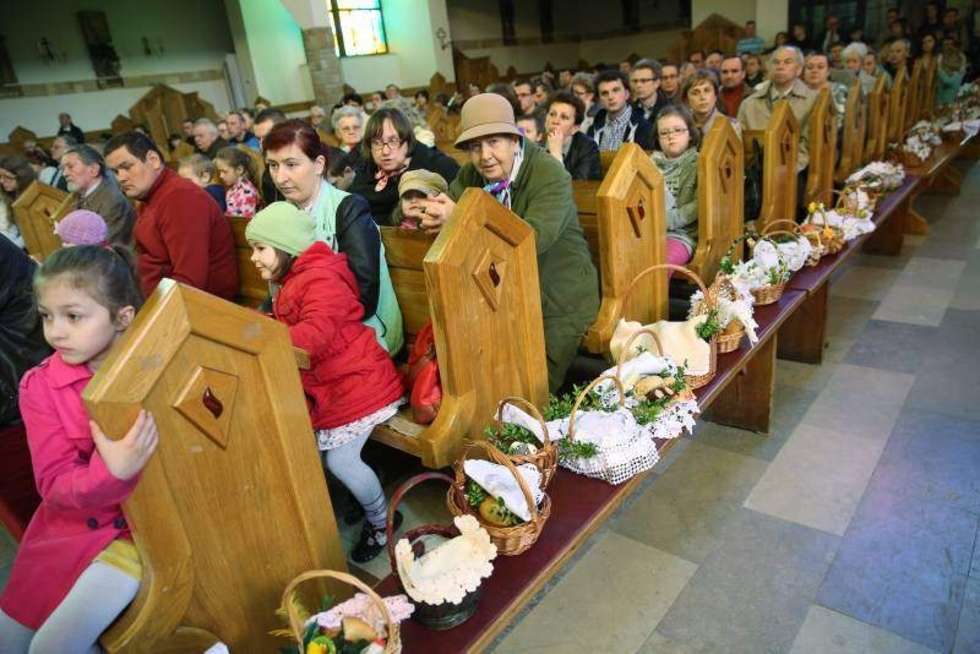  Święcenie pokarmów w lubelskim kościele p.w. św Maksymiliana Kolbe. Fot. Maciej Kaczanowski