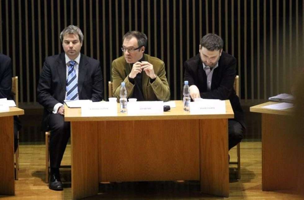  Debata kandydatów na posłów do PE (zdjęcie 8) - Autor: Wojciech Nieśpiałowski