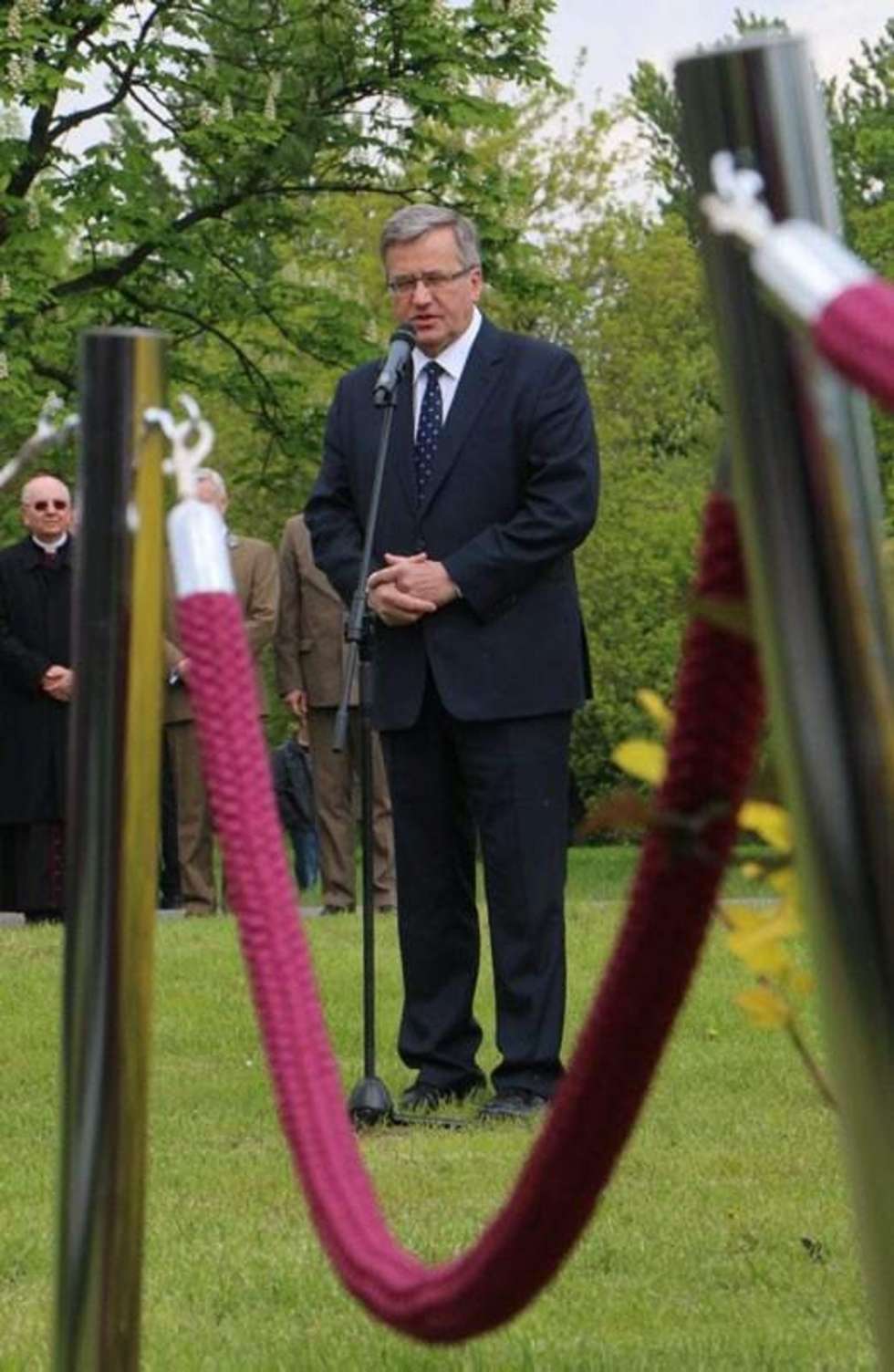  Prezydent Komorowski posadził Dąb Wolności w Lublinie (zdjęcie 14) - Autor: Wojciech Nieśpiałowski